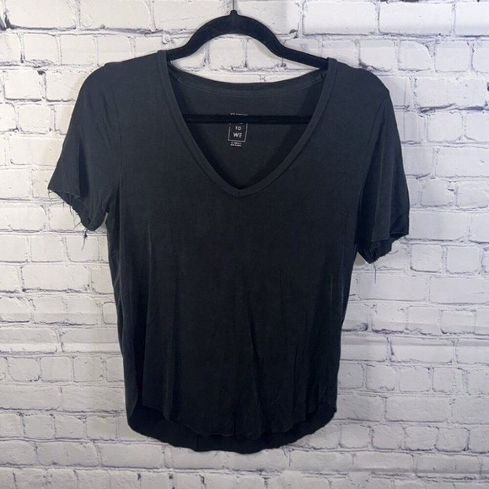 ✨ Bundle of Four PacSun T-Shirts from Me to We - XS/Small - Picture 3 of 9